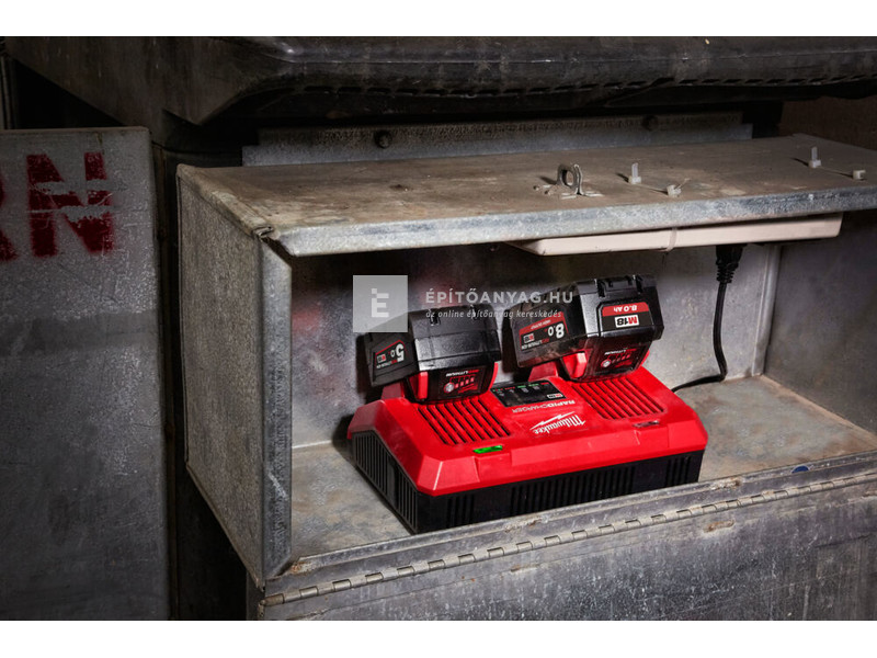 Milwaukee M18DFC M18™ duál gyorstöltő