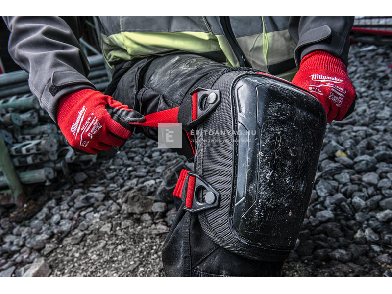 Milwaukee kemény térdvédő