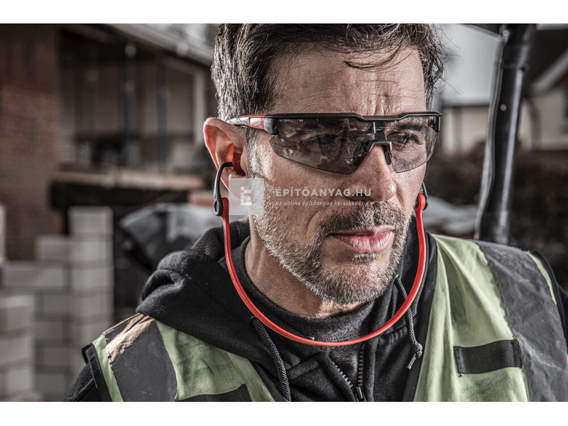 Milwaukee védőszemüveg füst, párásodásmentes