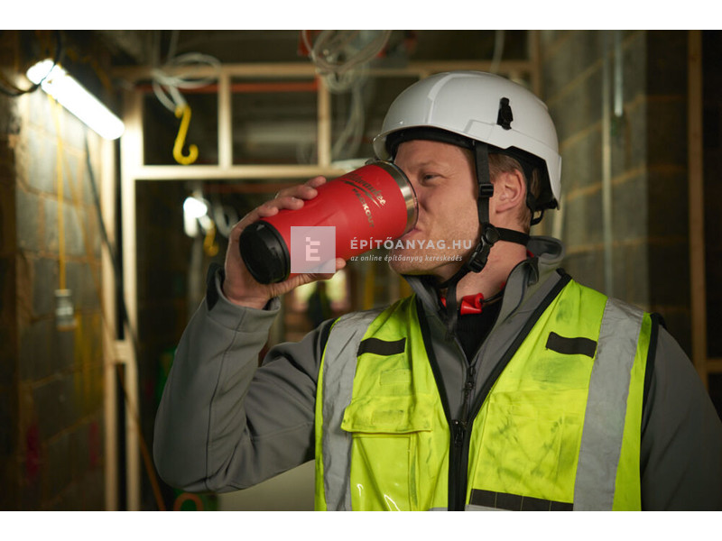 Milwaukee Packout pohár 880 ml