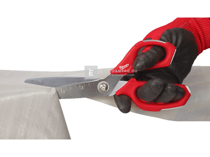 Milwaukee olló egyenes