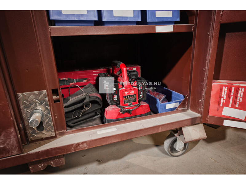 Milwaukee M18PC6 M18™ Packout™ 6-helyes gyorstöltő