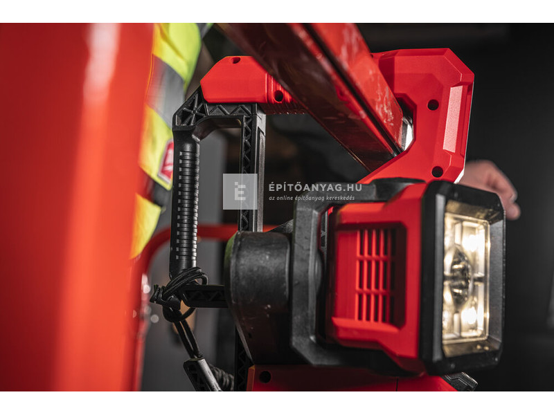 Milwaukee M18UBL-0 M18 LED helyszínmegvilágító lámpa