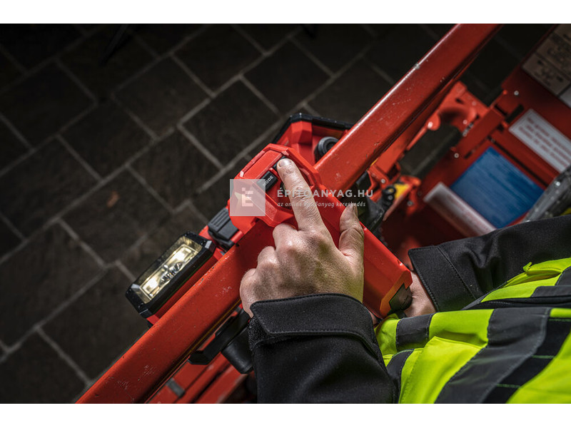 Milwaukee M18UBL-0 M18 LED helyszínmegvilágító lámpa