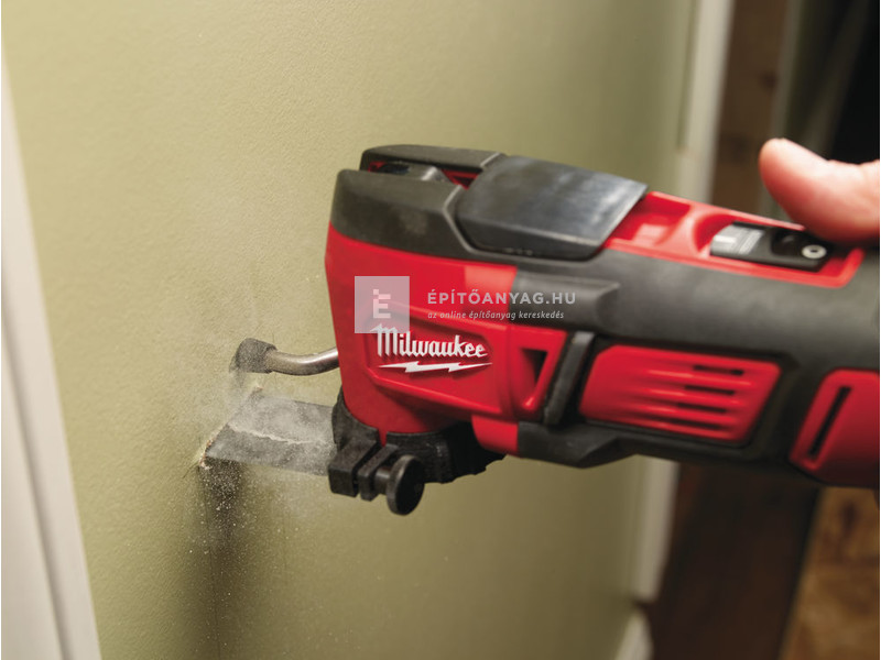 Milwaukee M18BMT-0X M18 multi-tool (multivágó)