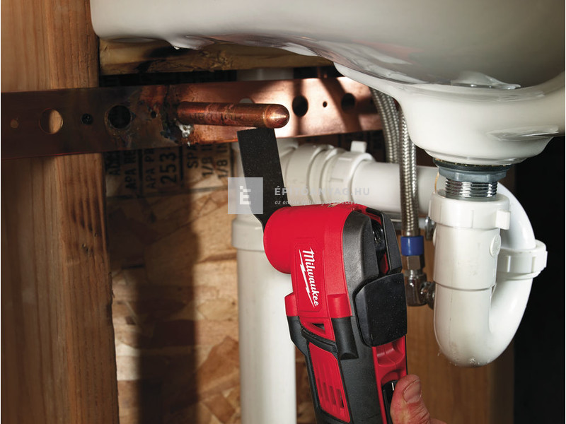 Milwaukee M18BMT-0X M18 multi-tool (multivágó)