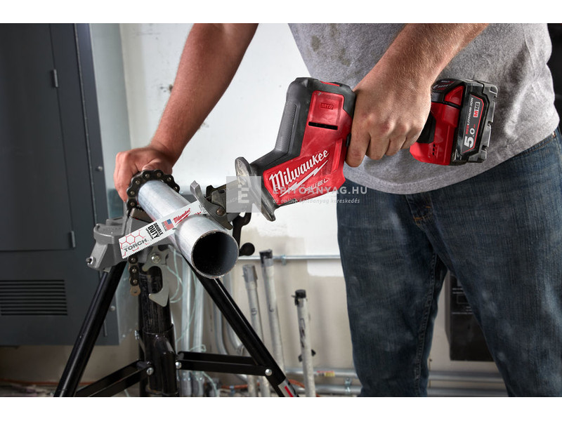 Milwaukee M18FHZ-0X M18 Fuel hackzall (orrfűrész)