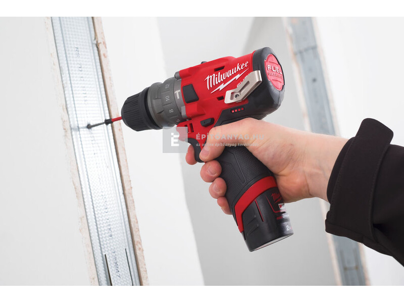 Milwaukee M12FPDXKIT-202X M12 FUEL™ szuperkompakt, levehető tokmányú ütvefúró-csavarozó