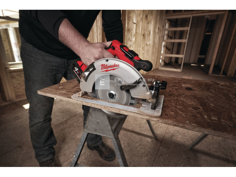 Milwaukee M18BLCS66-0X M18 szénkefe nélküli körfűrész 66 mm