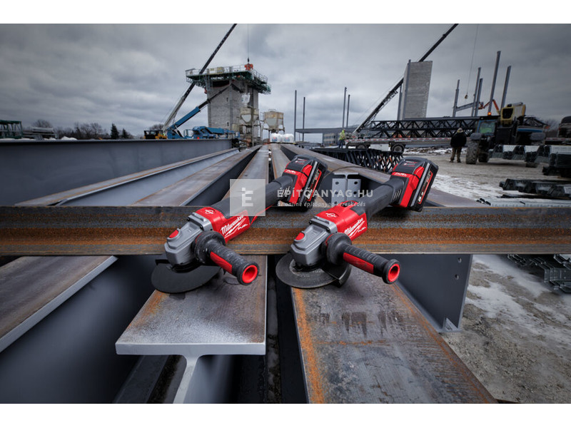 Milwaukee M18FHSAG125XB-0X M18 Fuel nagy teljesítményű sarokcsiszoló 125 mm fékező funkcióval