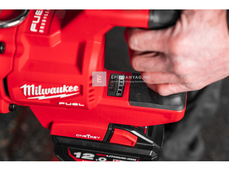 Milwaukee M18 ONEFHIWF1DS-121C nagy nyomatékú D-fogantyús ütvecsavarozó biztosítógyűrűvel