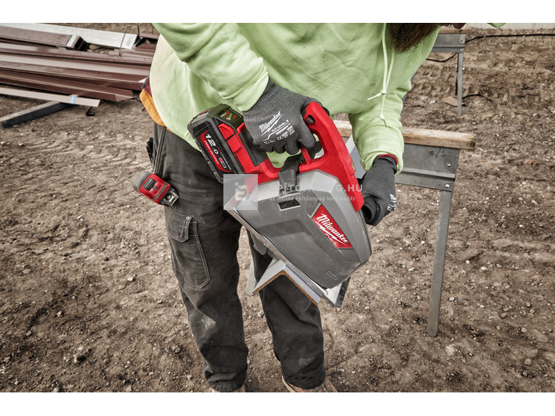 Milwaukee M18FMCS66-0C M18 Fuel fémvágó körfűrész