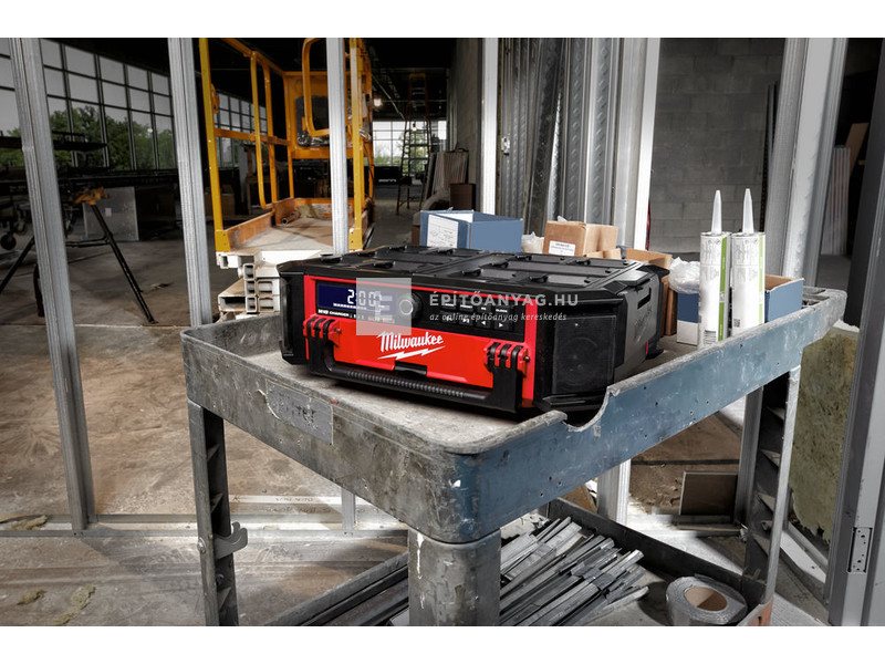 Milwaukee M18PRCDAB+-0 M18 Packout rádió/töltő