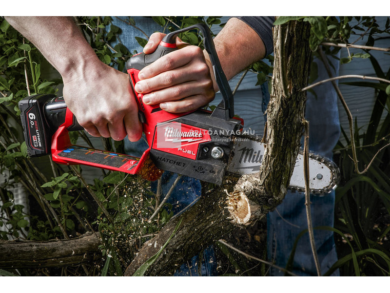 Milwaukee M12FHS-0 M12 Fuel láncfűrész