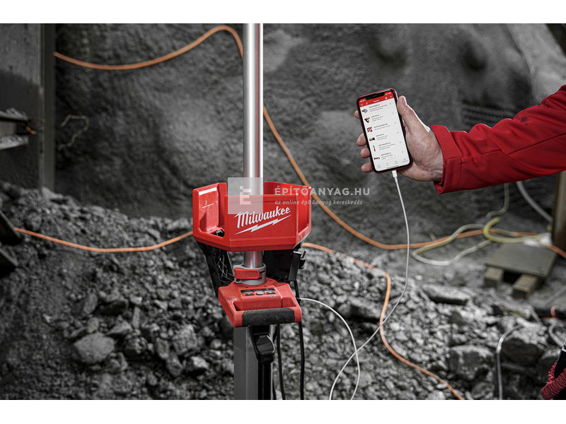 Milwaukee M18HOSALC-0 M18 nagy teljesítményű állványos térmegvilágító lámpa és töltő