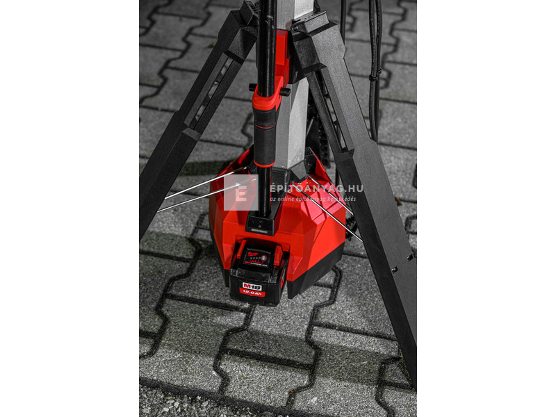 Milwaukee M18HOSALC-0 M18 nagy teljesítményű állványos térmegvilágító lámpa és töltő