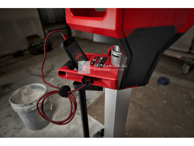 Milwaukee M18HOSALC-0 M18 nagy teljesítményű állványos térmegvilágító lámpa és töltő