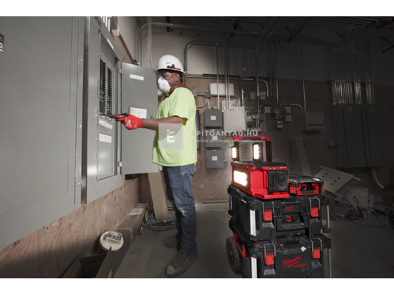 Milwaukee M18POALC-0 M18 packout térmegvilágító lámpa töltővel