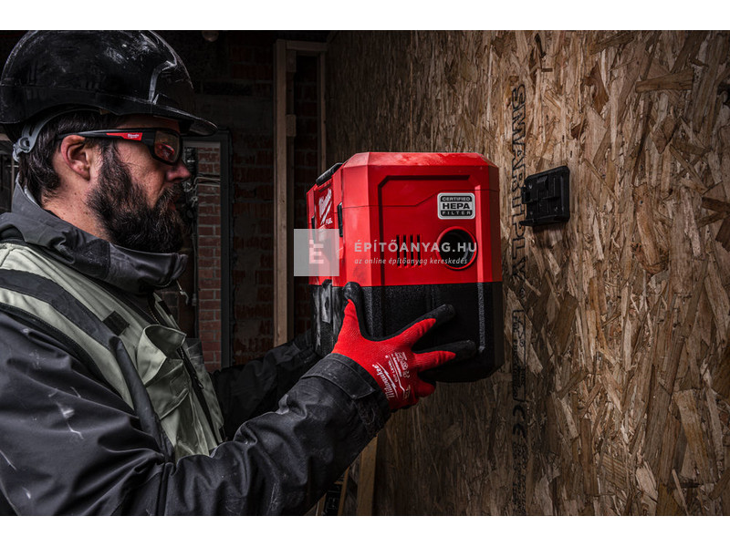 Milwaukee M18FPOVCL 18 Fuel packout nedves/száraz porszívó