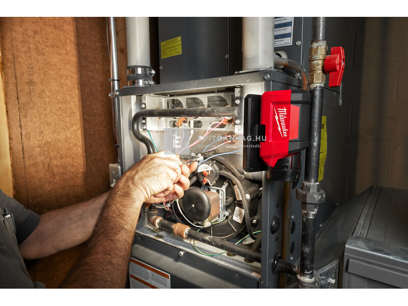 Milwaukee M12PAL-0 M12™ forgatható lámpa