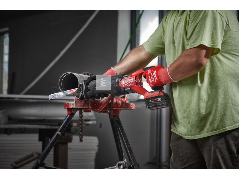 Milwaukee M18FSZ-502X M18 FUEL™ szablyafűrész