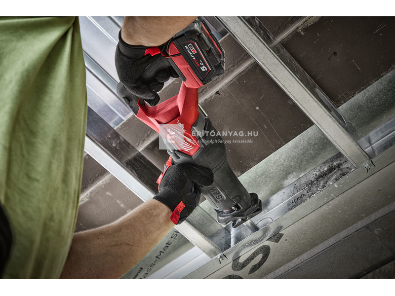 Milwaukee M18FSZ-0X szablyafűrész