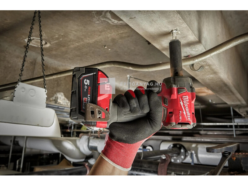 Milwaukee M18FIW2P12-0X M18 FUEL™ kompakt ütvecsavarozó ütközőcsappal