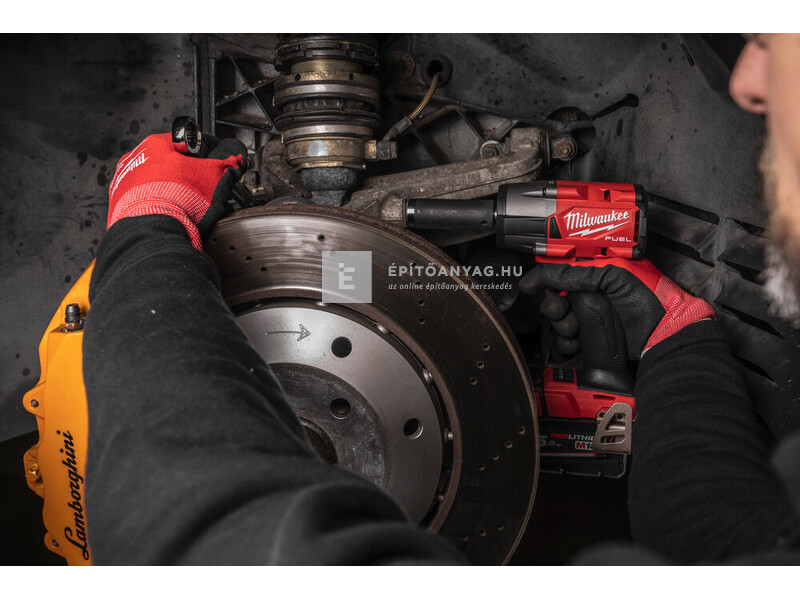 Milwaukee M18FMTIW2F12-502X M18 FUEL™ közepes nyomatékú ütvecsavarozó biztosítógyűrűvel