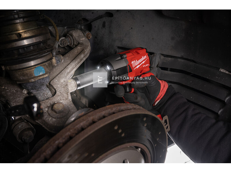 Milwaukee M18FMTIW2F12-502X M18 FUEL™ közepes nyomatékú ütvecsavarozó biztosítógyűrűvel