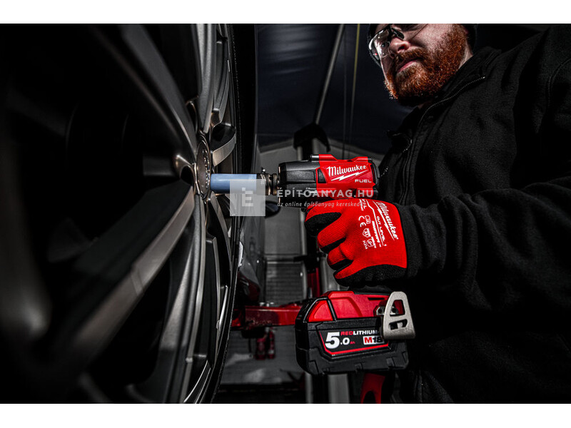 Milwaukee M18FMTIW2F12-502X M18 FUEL™ közepes nyomatékú ütvecsavarozó biztosítógyűrűvel