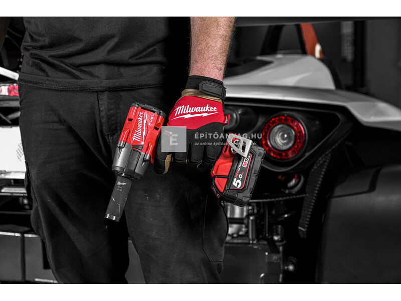 Milwaukee M18FMTIW2F12-502X M18 FUEL™ közepes nyomatékú ütvecsavarozó biztosítógyűrűvel