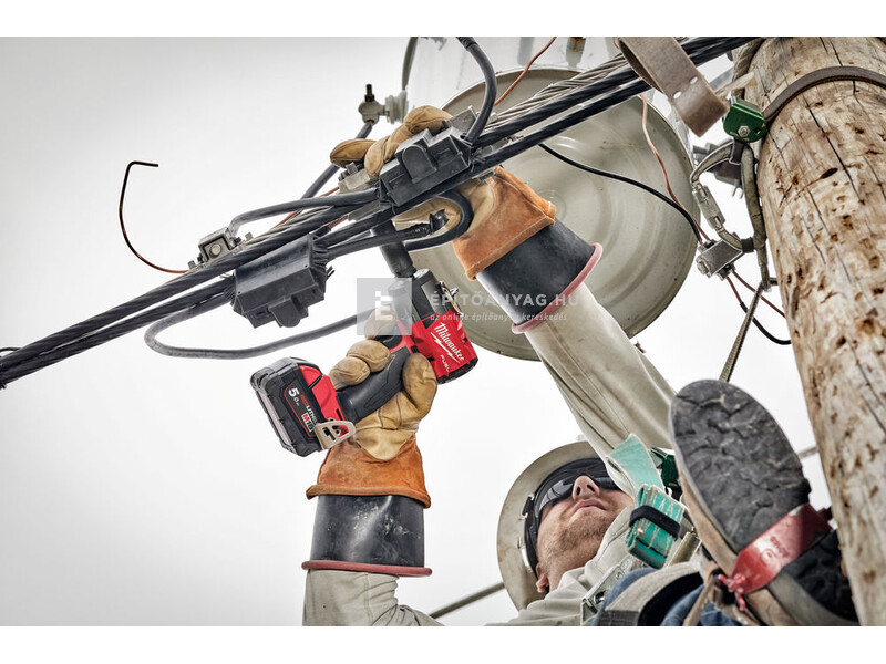 Milwaukee M18FMTIW2F12-502X M18 FUEL™ közepes nyomatékú ütvecsavarozó biztosítógyűrűvel