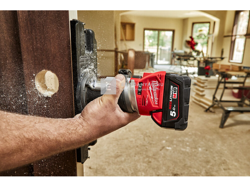 Milwaukee M18FTR8-0X élmaró