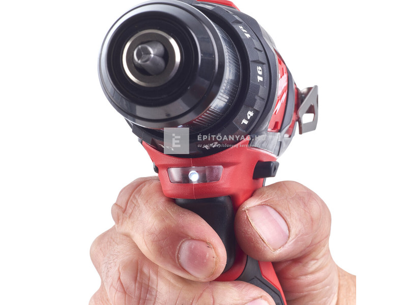 Milwaukee M12BDD-201C fúró-csavarozó