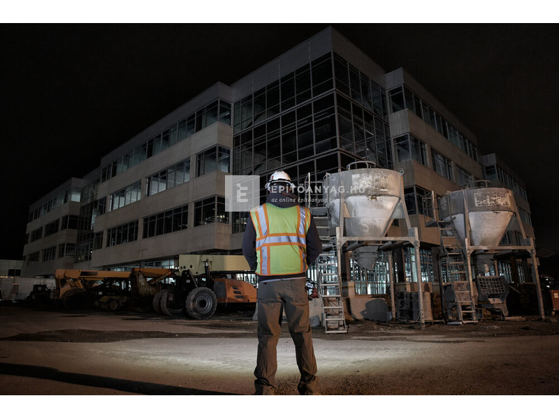 Milwaukee L4HL-301 USB újratölthető fejlámpa