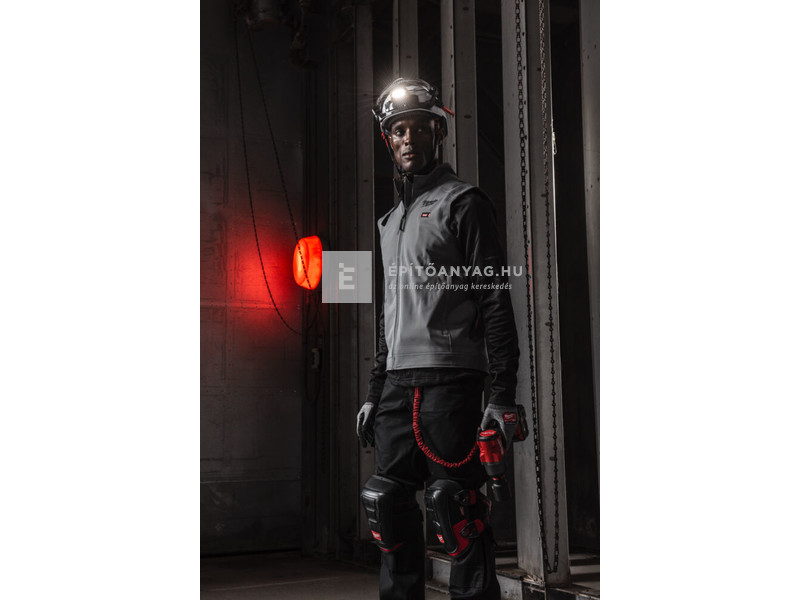 Milwaukee L4HL-301 USB újratölthető fejlámpa