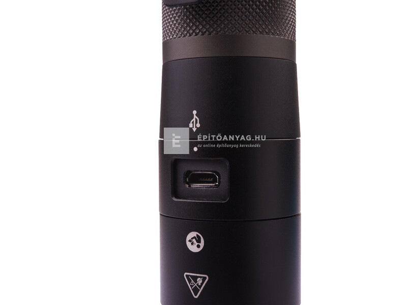 Milwaukee L4FMLED-301 USB újratölthető 800L zseblámpa