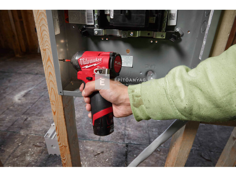 Milwaukee M12FID2-202X M12 FUEL™ szuperkompakt ütvecsavarozó