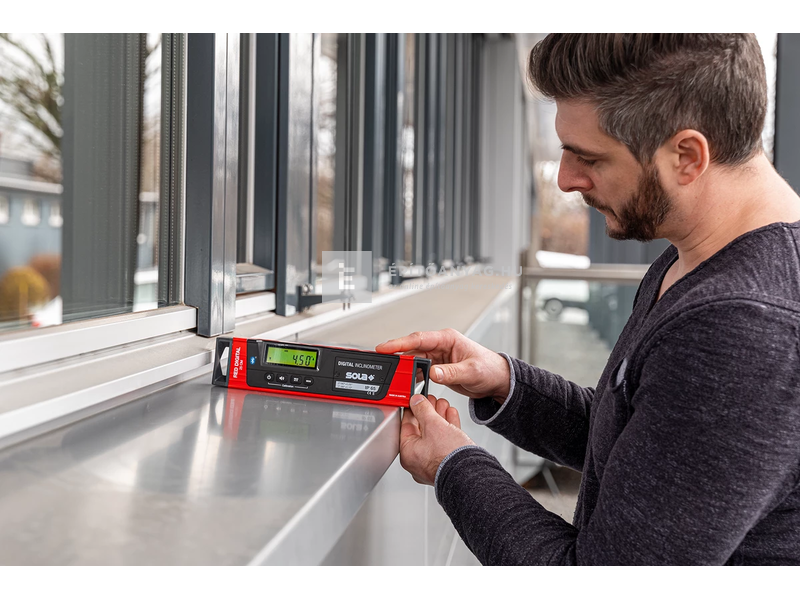 SOLA elektronikus dőlésmérő red 25 digital