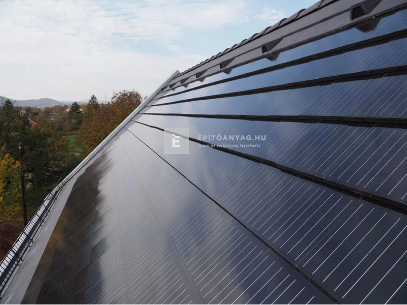 Terrán Generon napelemes tetőcserép