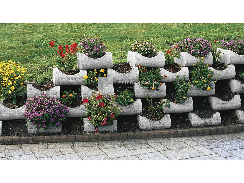 Semmelrock Flori Rézsűelem szürke 27x31x13 cm