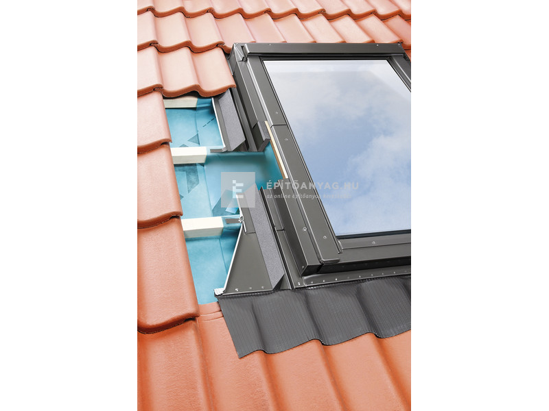 Fakro EHV-AT Thermo Burkolókeret, hullámos tetőfedő anyaghoz, hőszigetelt, méret: 06, 78x118 cm