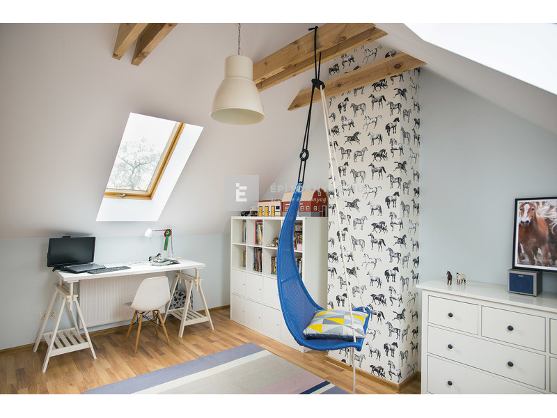 Fakro FTS-V U2 Billenő fa tetőablak, 2 réteg üveg, méret: 06, 78x118 cm