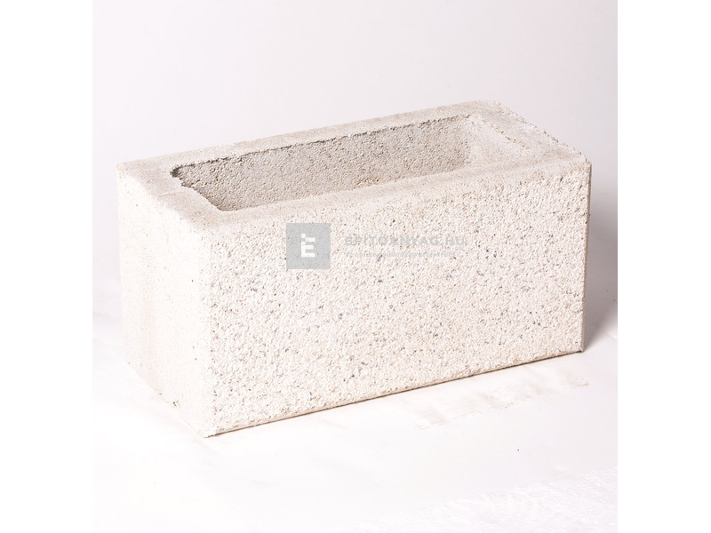 Leier Modern kerítéskő normálkő finomszórt, törtfehér 20x40x20 cm