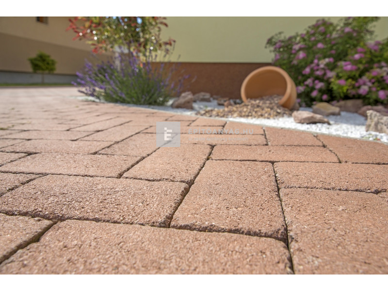 Leier Patio térkő és falazóelem antik, téglavörös melírozott 12,4x25x5 cm