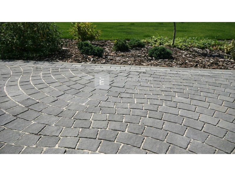 Semmelrock Arte Pest-Buda Kombi térkő íves kő platinaszürke 10 cm