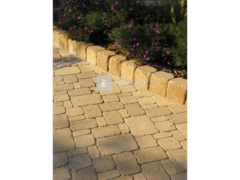 KK Kavics Aquincum Térkő nagytégla homok 21x28 cm 7 cm