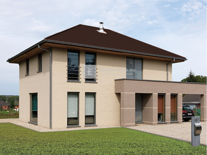 Tondach Kékes Plus egyenesvágású alapcserép FusionProtect sötétbarna