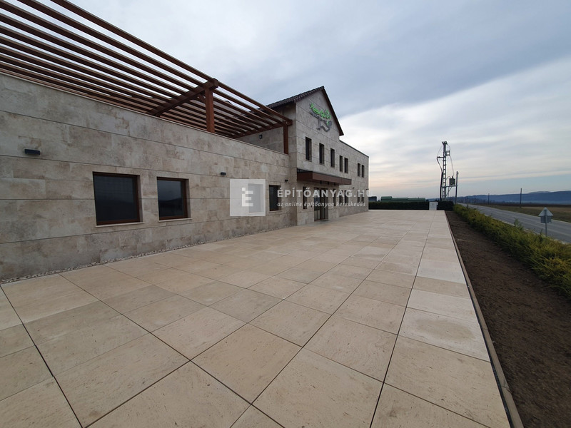 KK Kavics Manufaktúra Delphi Lap, mészkő 80x80x5 cm