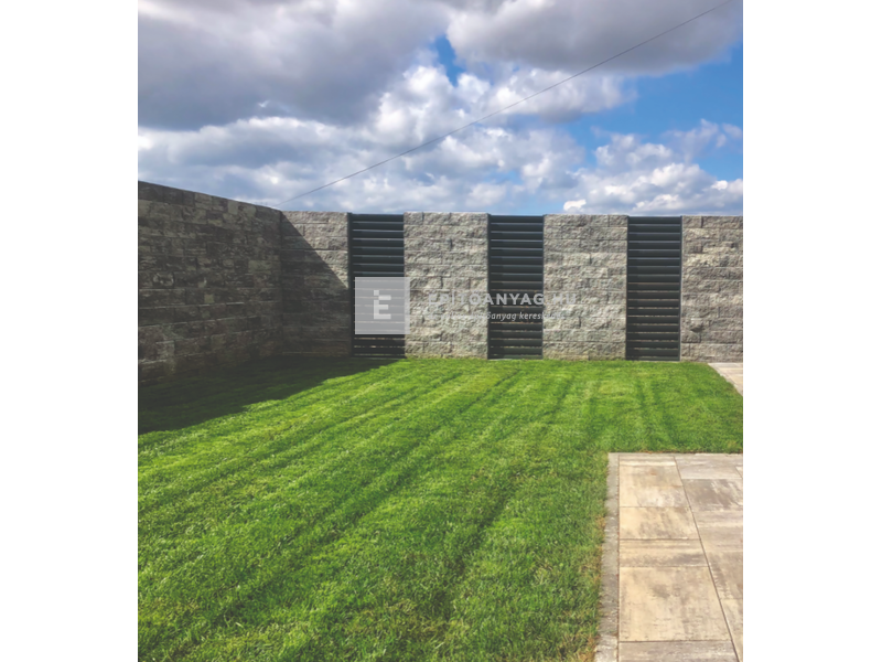 Viastein Avangard VIA+KOF2 Kerítés, oszlop fedlap roppantott felülettel antracit- fehér 56x36x8cm